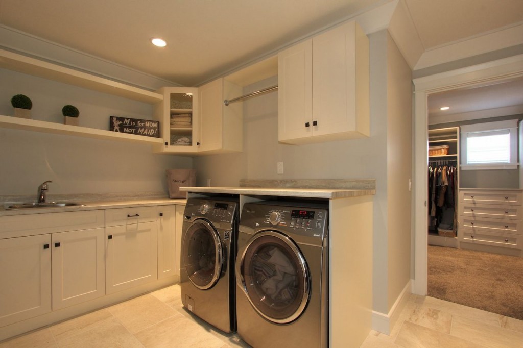 Ensuite Opens to the Laundry Room